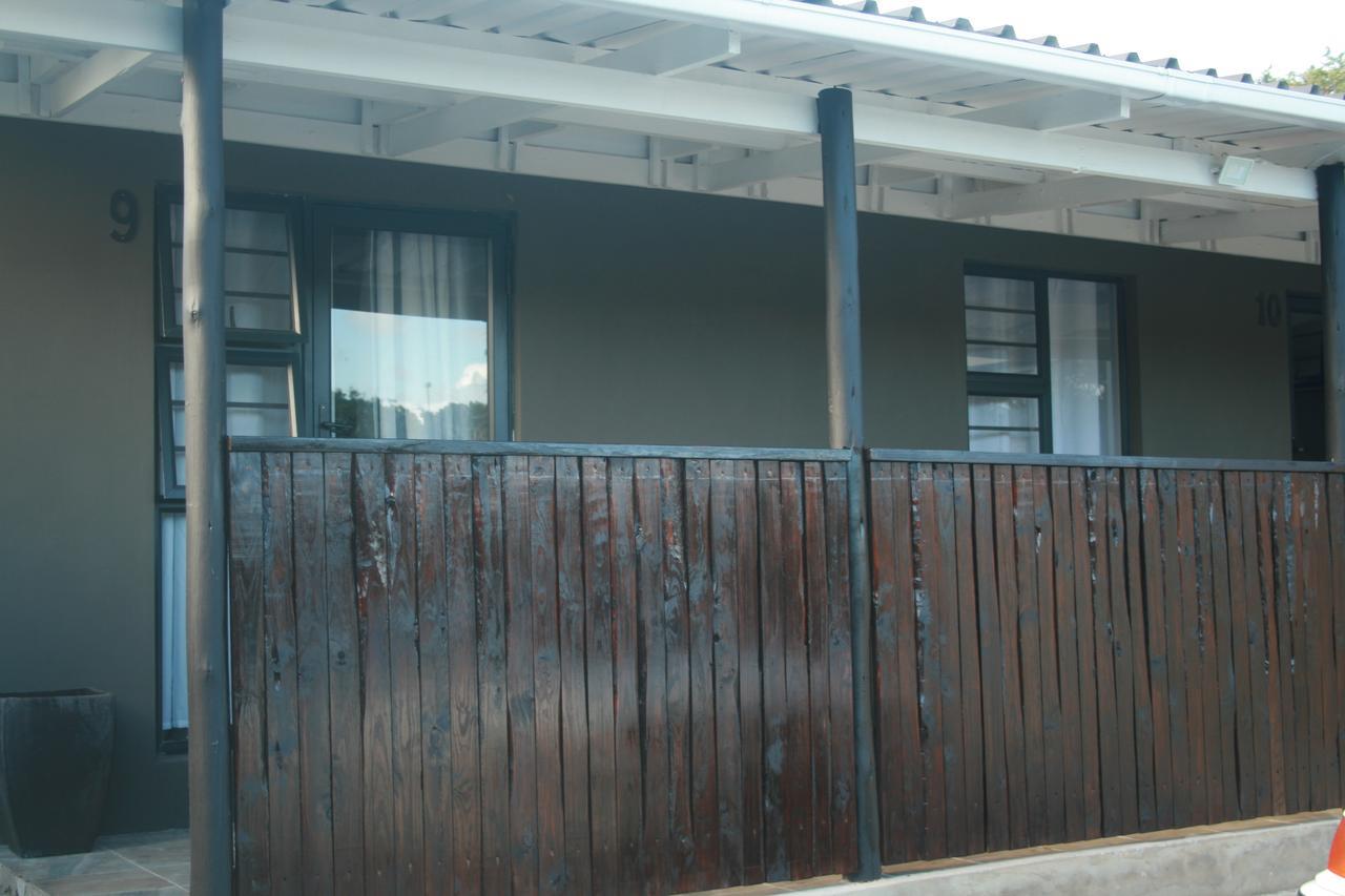 Nahoon Eco Lodge On Mackenzie East London Exteriör bild